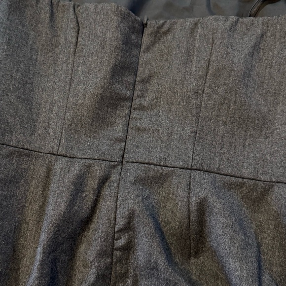 Excellent condition - 97% wool and 3% spandex - Picture 2 of 4